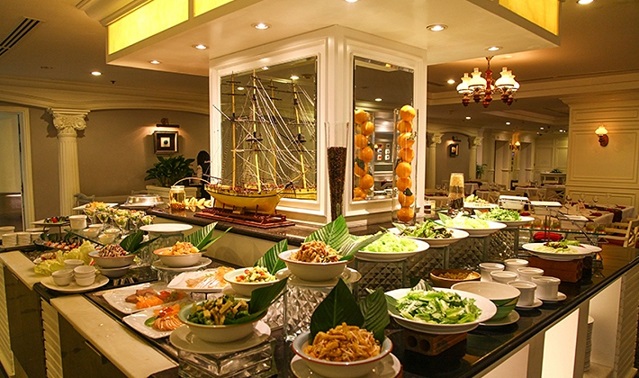 Thăng trầm ngành dịch vụ ăn uống
