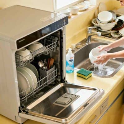 Máy rửa bát có thực sự đáng mua không? 4 lý do nên sử dụng máy rửa bát